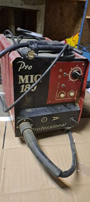 Заварачен апарат MiG180 professional