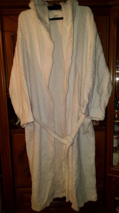 halat de baie cu gluga