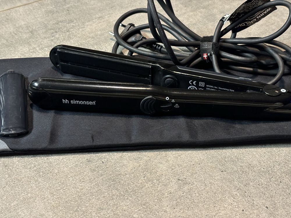 Placa infuzie cu keratina NOURISHING STYLER HH SIMONSEN