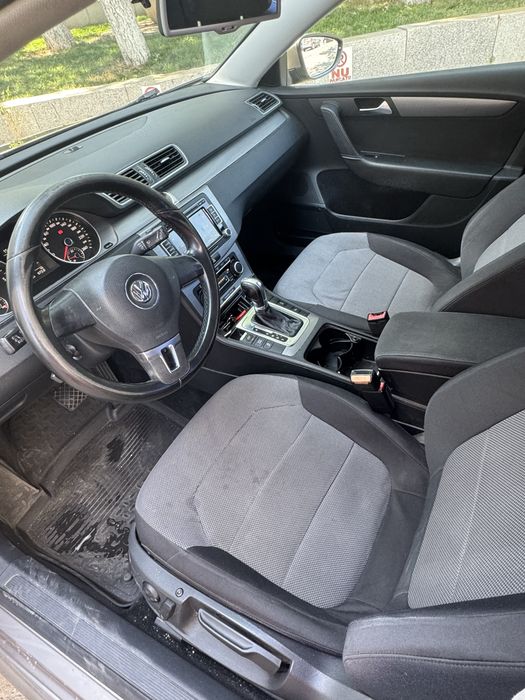 Volkswagen Passat 2011