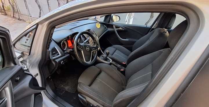 Vand Opel Astra J, Break - 2014