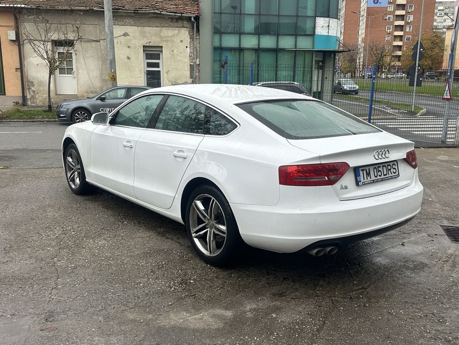 Audi A 5 automat 2010