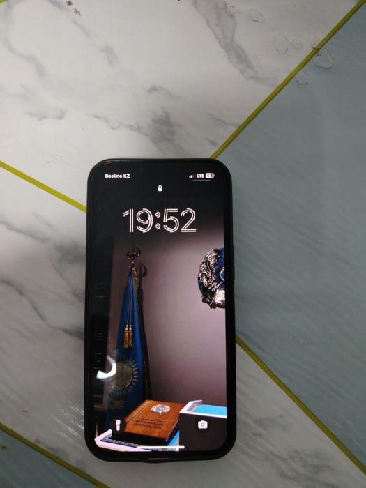 Продам айфон 13 128 гб