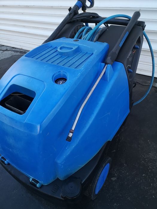 Пароструйка Nilfisk  Neptune 3 200bar 15L380V Керамика Супер Силна