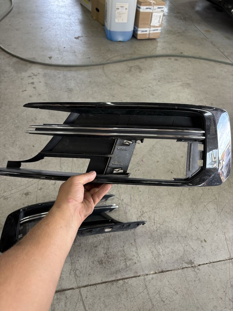 Решетки халогени за audi a8 d5 4N0807680