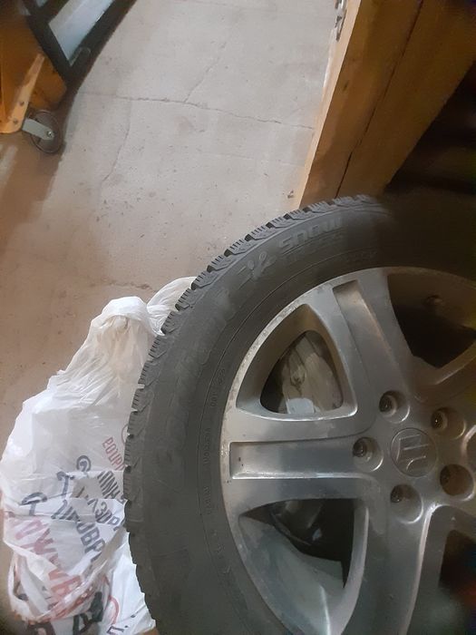 Диски с зимней резиной