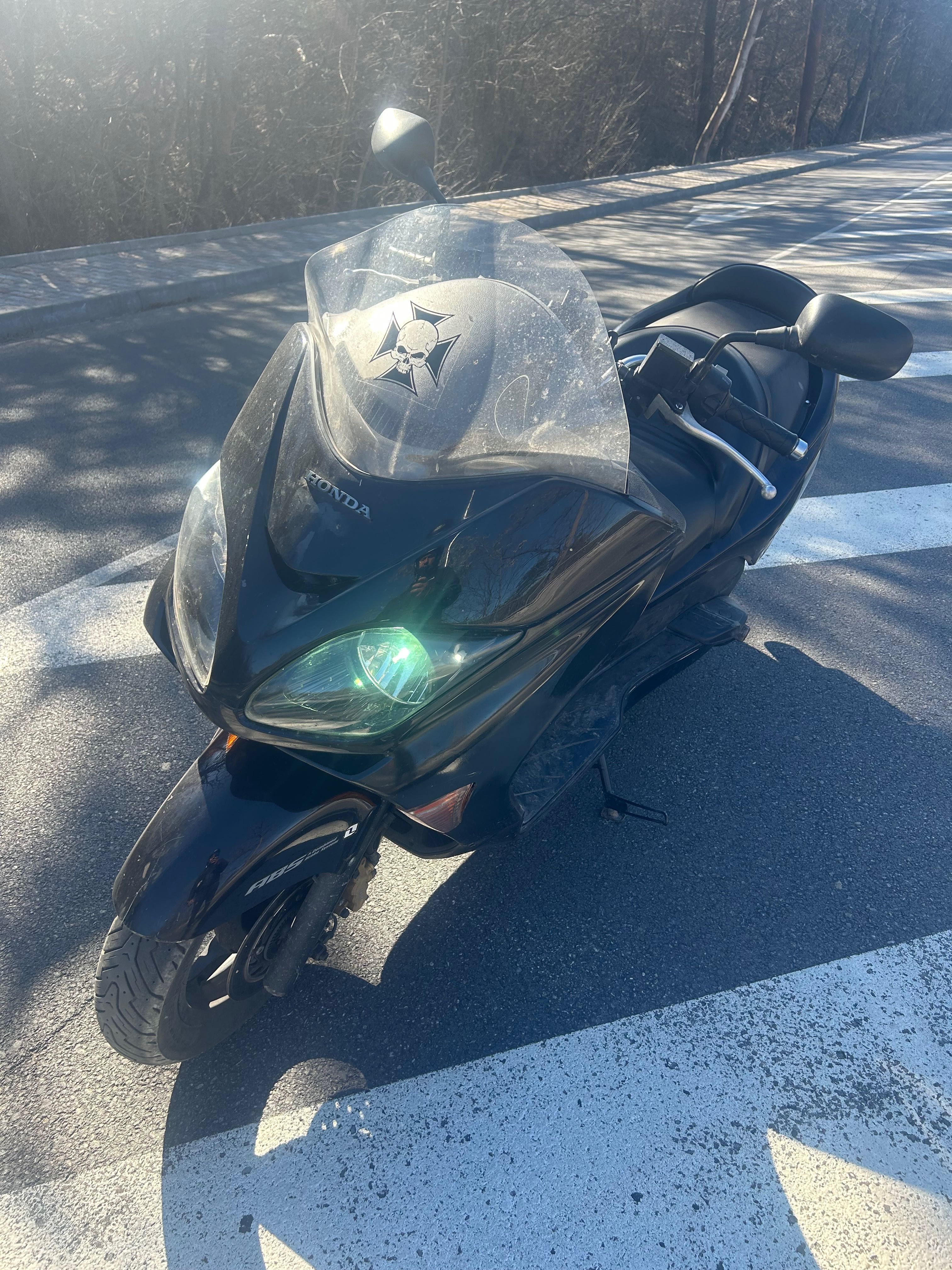 Honda Forza 250 keyles