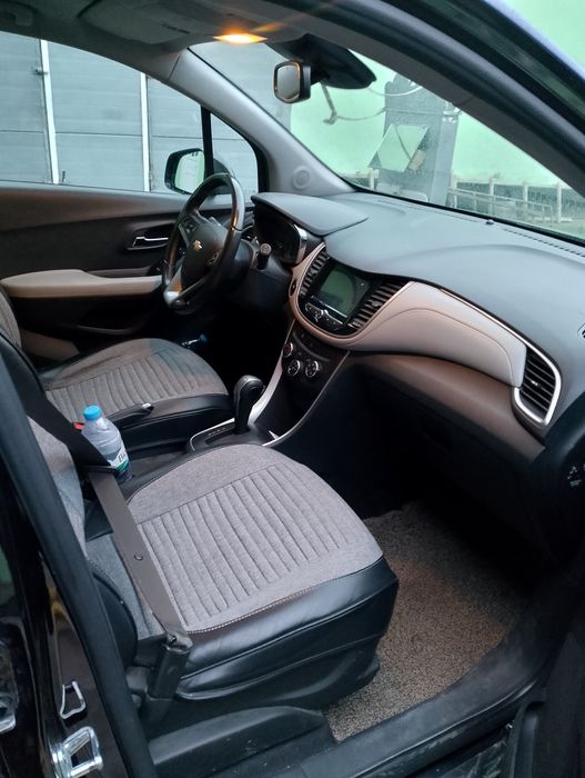 Треккер  сотилади