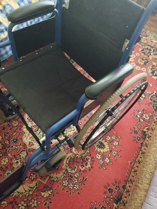 Инвалидная коляска-трансформер