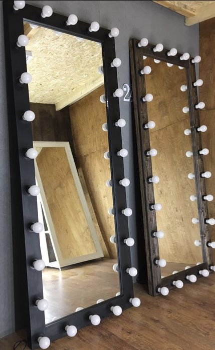 Жаңа айна 2 еуін сатамын.