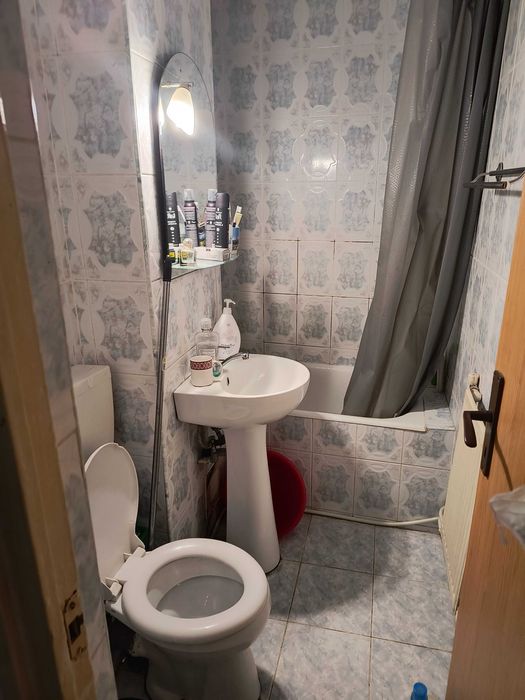 Garsoniera de vanzare