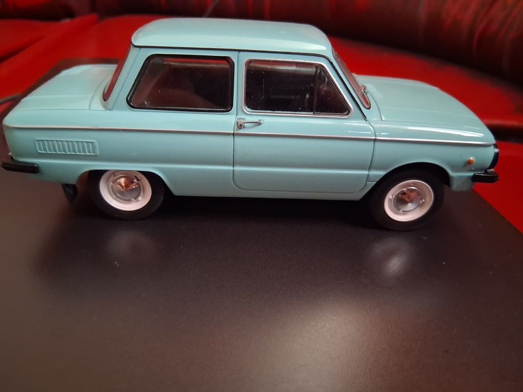 ЗАЗ 968М метален модел мащаб 1/24 ZAZ968 diecast