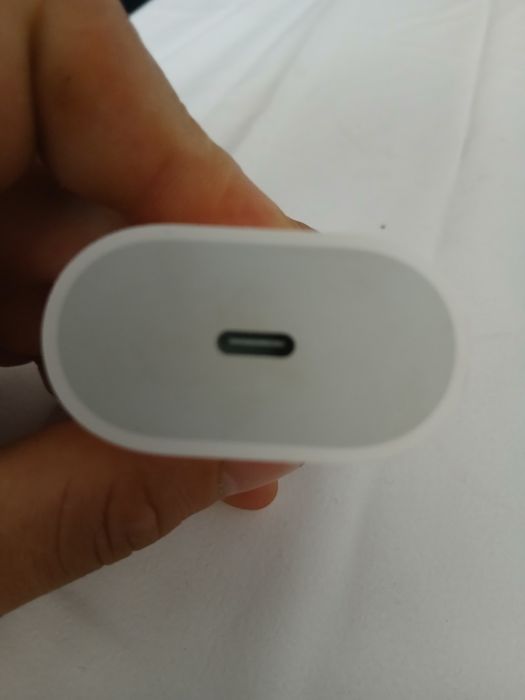 Продам адаптер на айфон