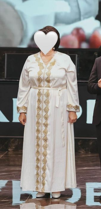 Продается платье в отличном состоянии