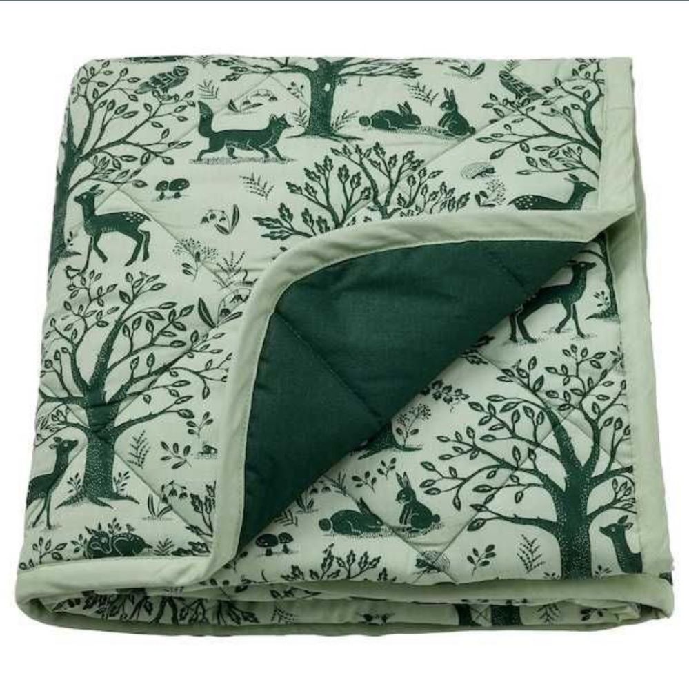 Pătură matlasată IKEA TROLLDOM, model animal/verde, 96x96 cm