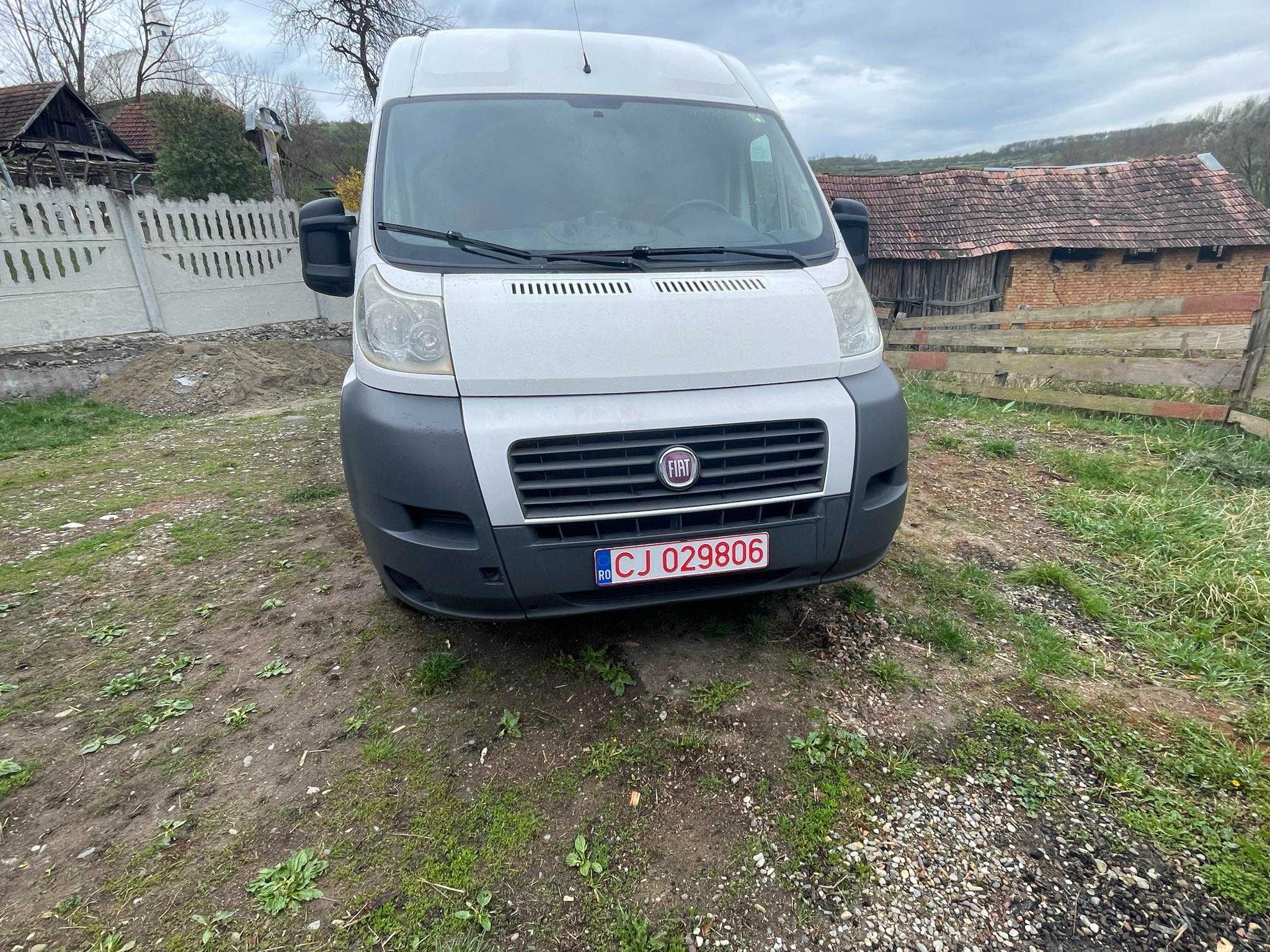 Vând fiat ducato 2.3 multijet