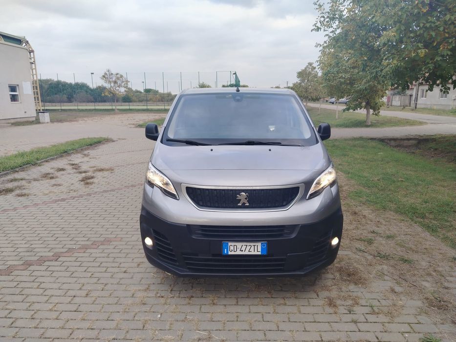 Vând Peugeot Expert 2021 1,5 Diesel 120 CP euro 6