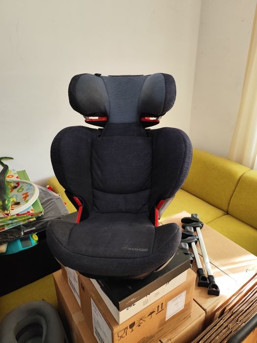 Vand scaun auto Maxi Cosi Rodifix bleu