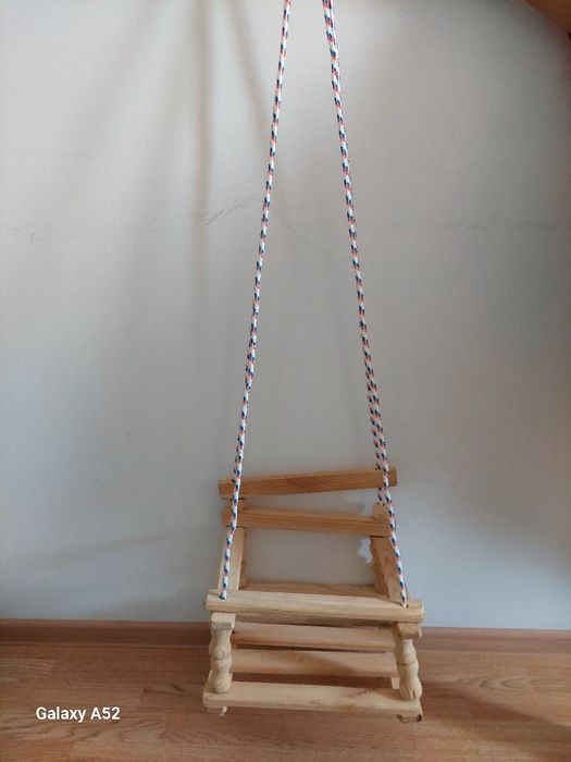 Качеля детская. Деревянная.