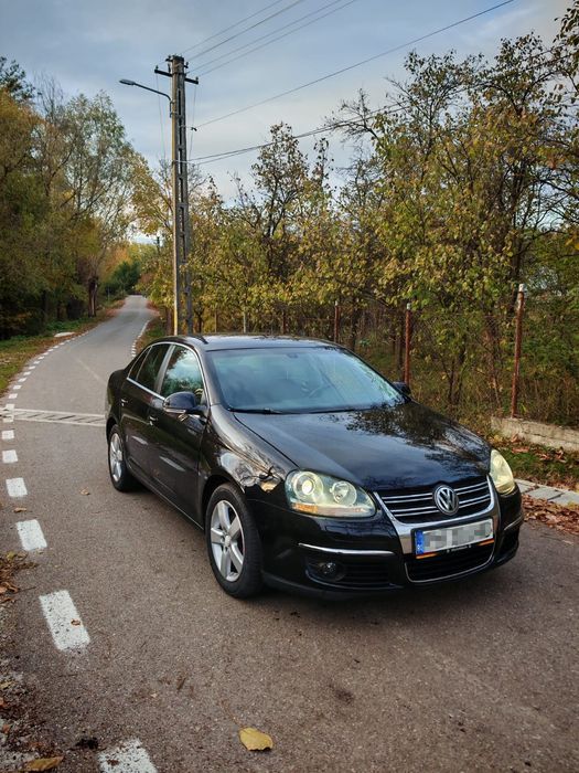 VW Jetta 2009 E5
