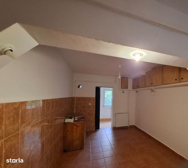 OCAZIE!!!  Lipovei – Apartament  3  Camere – Decomandat – Parter Inalt