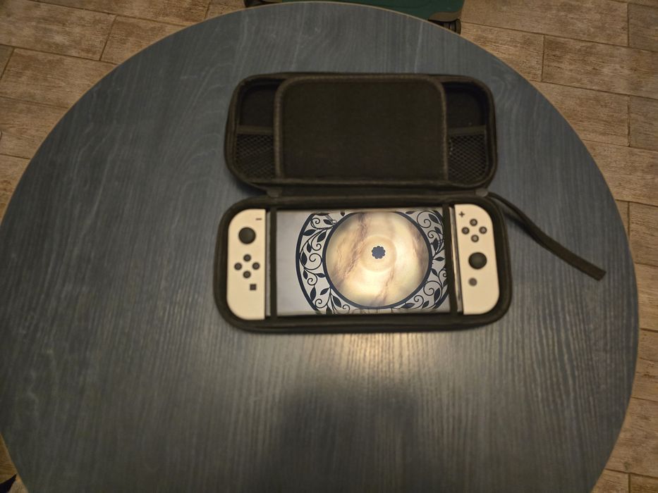 Nintendo switch alb