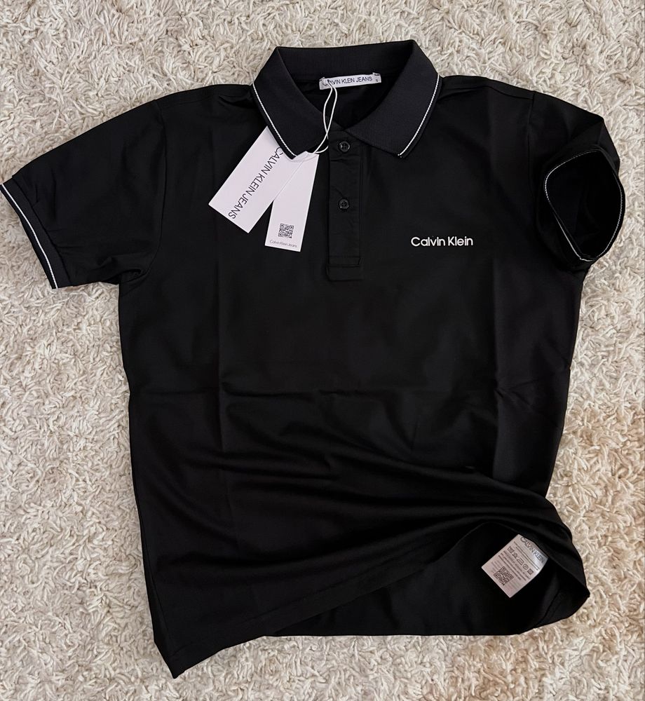 Tricou Calvin klein model nou