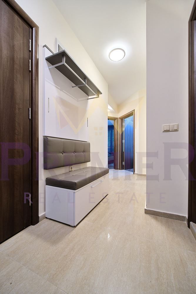 Продава се Тристаен апартамент в Варна, Генералите - 115 кв.м за 3305 €/кв.м - Снимка #10
