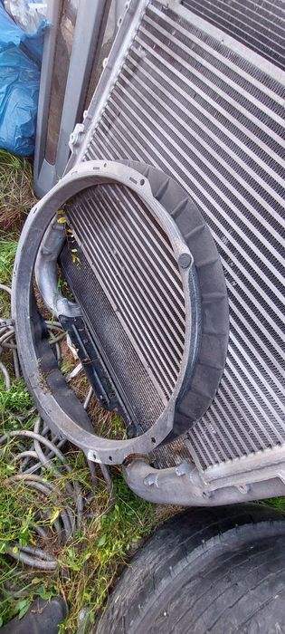 Radiator intercooler Scania + radiator racire+ difuzor