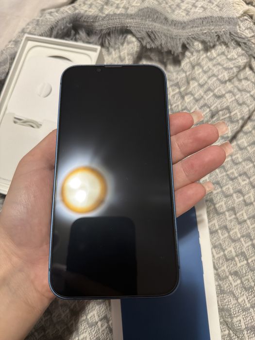 Vand Iphone 13 negociabil