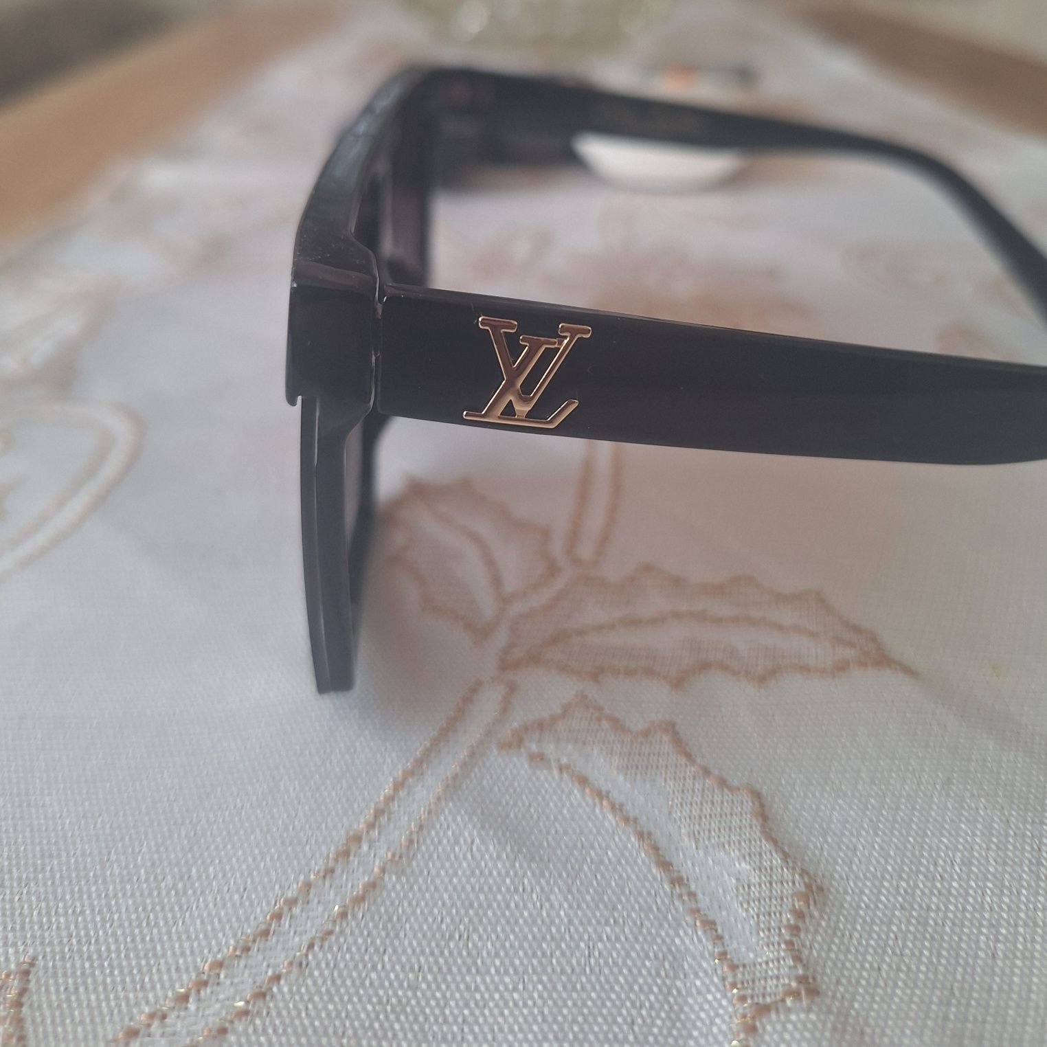 Louis Vuitton слънчеви очила
