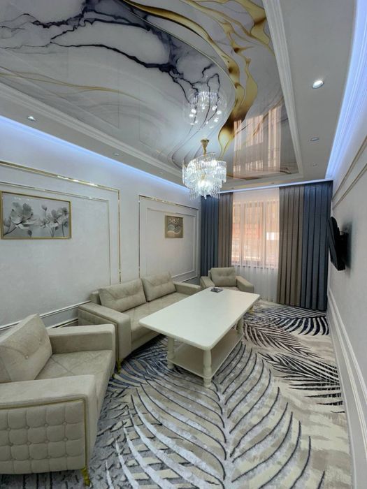 Продаётся 4 х комнатная квартира