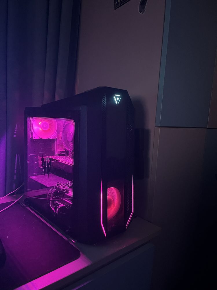 Геймърски Компютър Acer Predator Orion 3000-po3