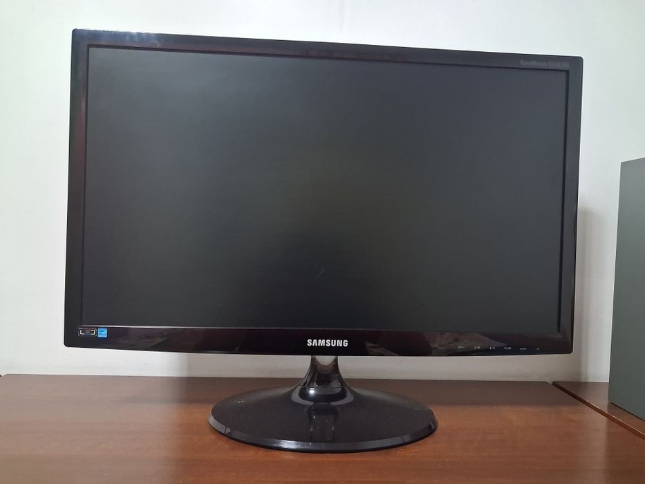 монитор  от компьютераер