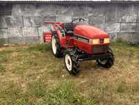 Tractor Tractoras mitsubishi Yanmar kubota servo  directie 20 cai