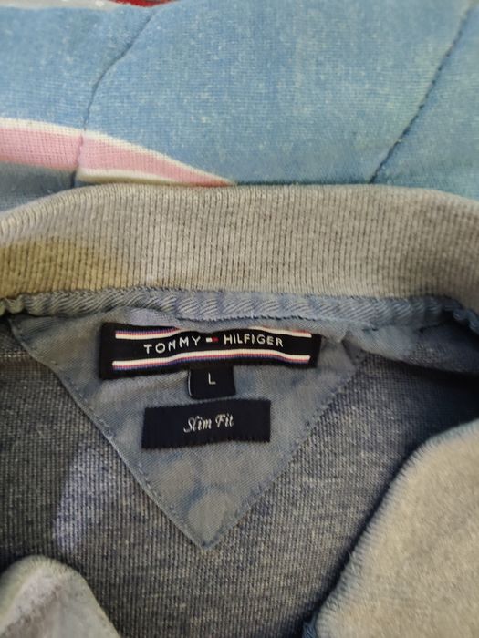 Tommy Hilfiger тениска L оргинална