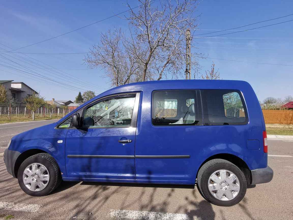 Vând Volkswagen Caddy 1.9 tdi bls