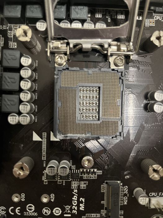 Vand placa de baza / motherboard gigabyte z170x gaming 3