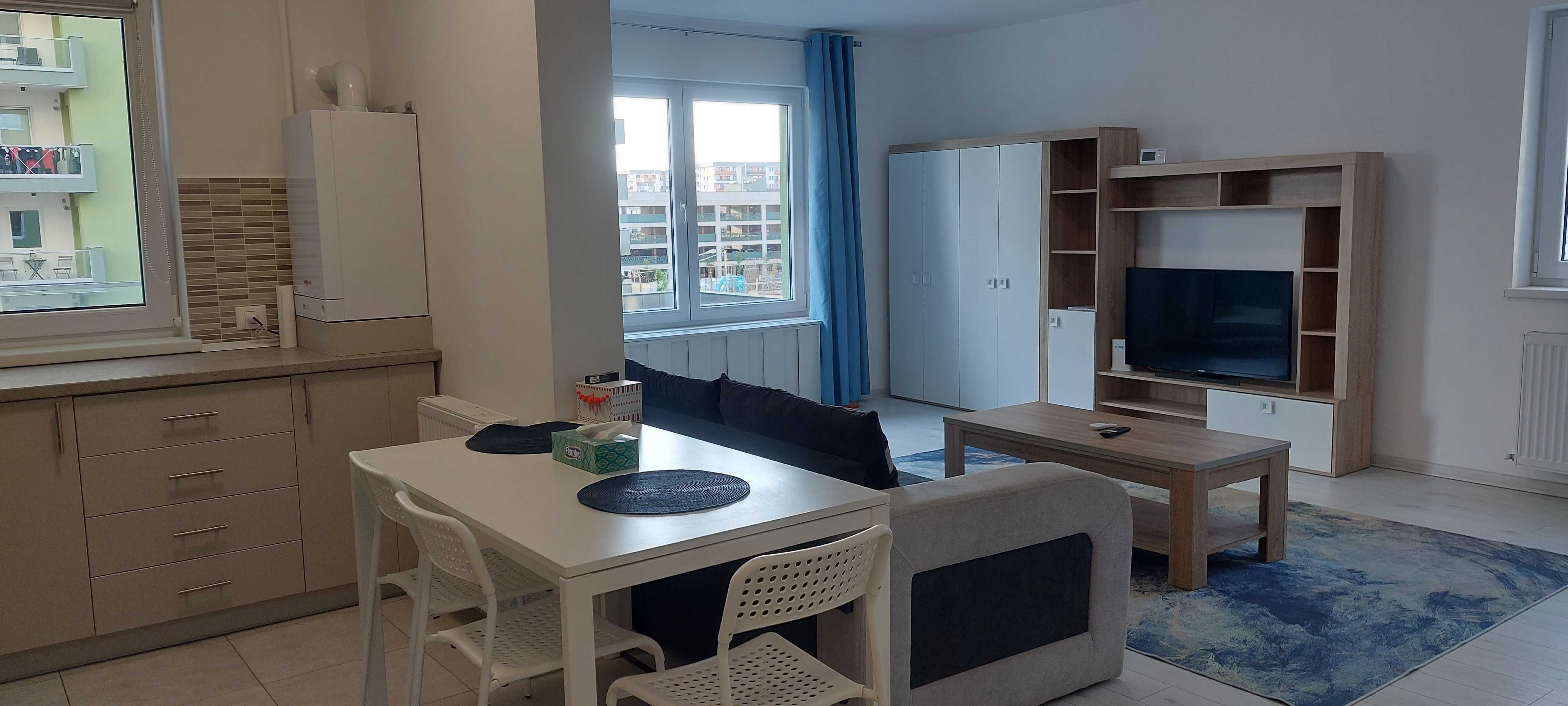 Apartament 2 camere Top City Coresi, mobilat, utilat, boxa, parcare