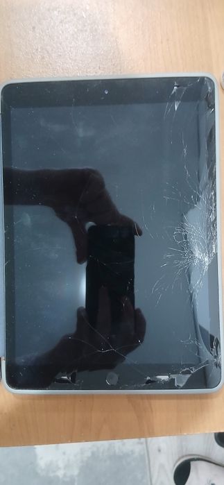 Продам ipad 10 8th generation