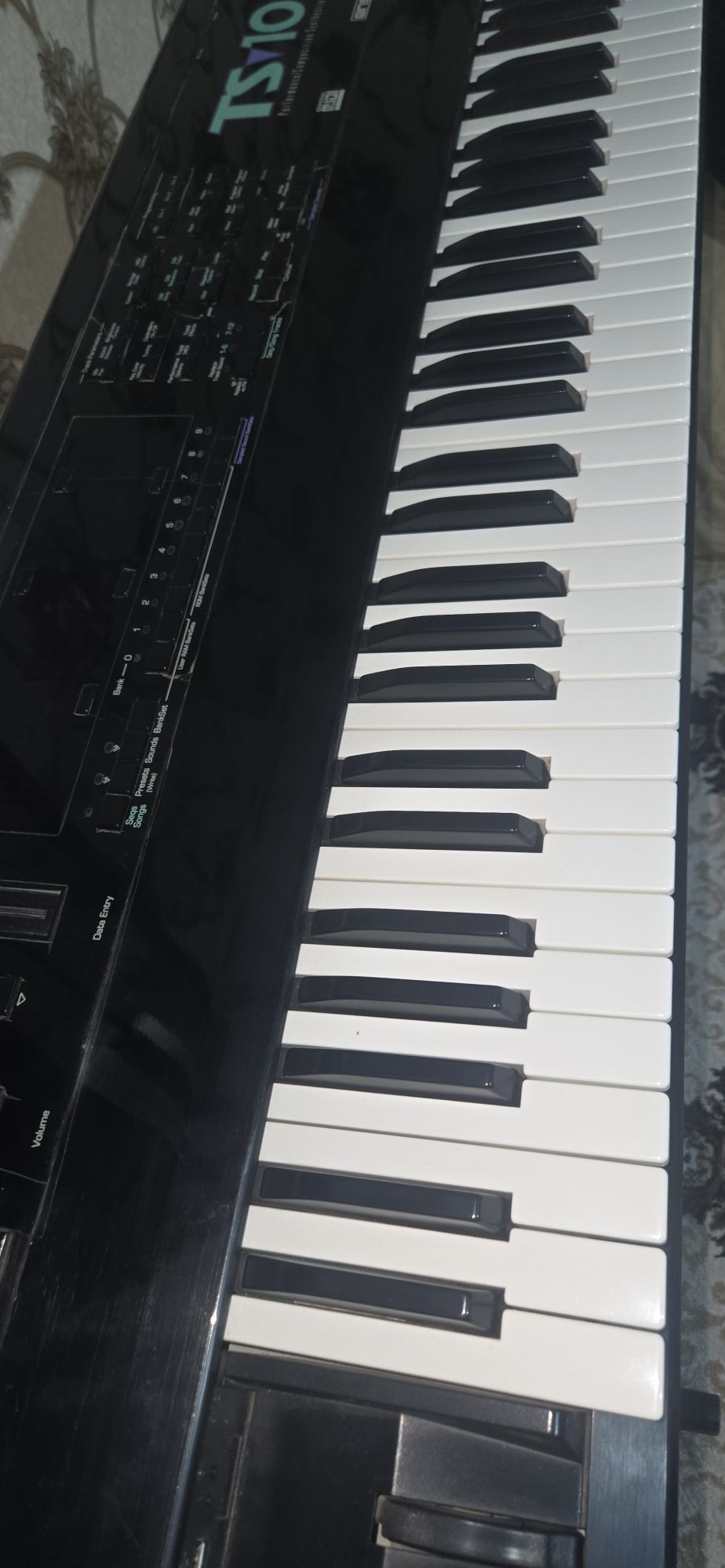 Ensonic TS10 zor holatdagisi sotiladi