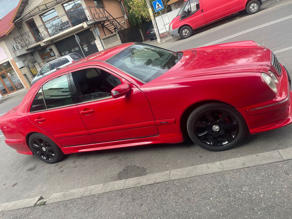 Mercedes E200 Classic CDI 2.2 manuala An2000