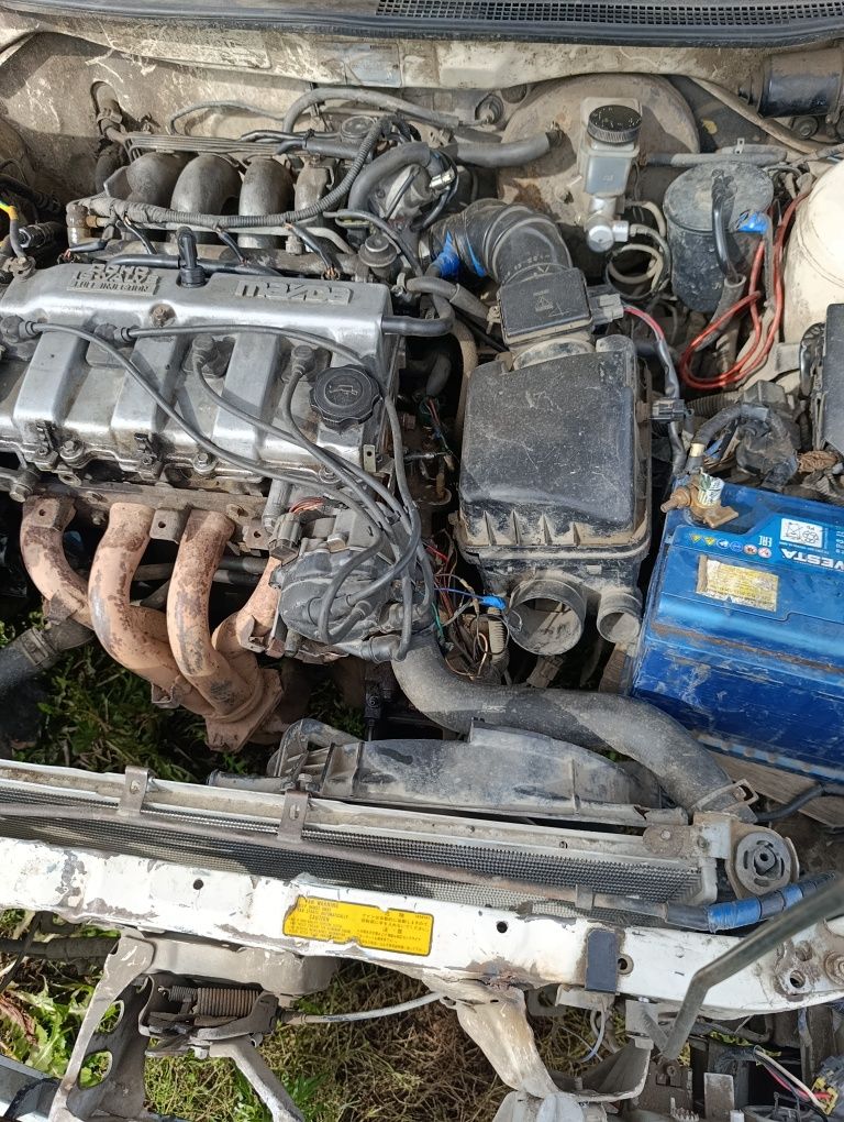 срочно продам Mazda cronos 1992 года выпуска