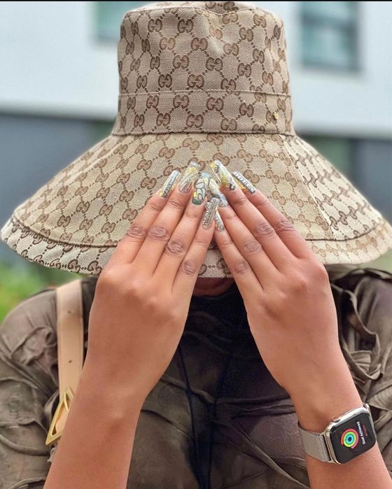 Нови Шапки gucci