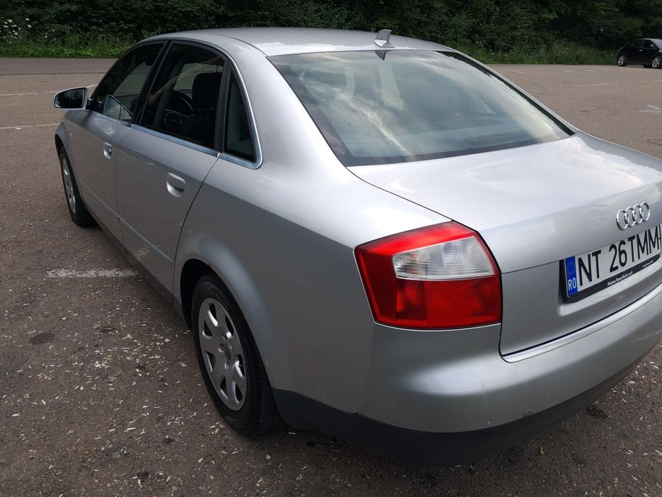 Vând Audi A4 B6 an 2003