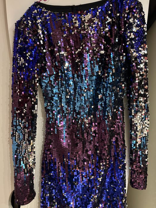 Ефектна дамска рокля