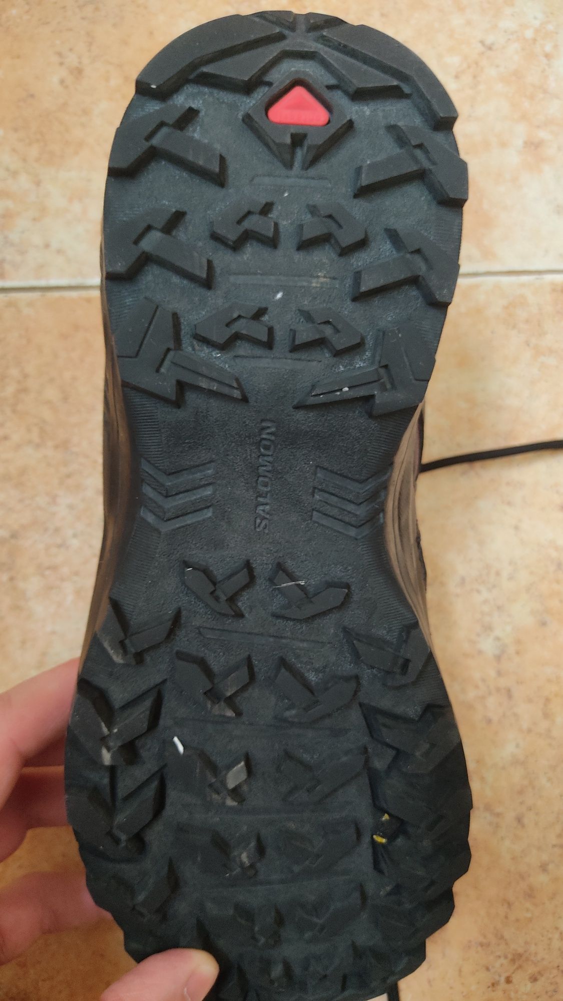 Salomon дамски спортни обувки 37.5
