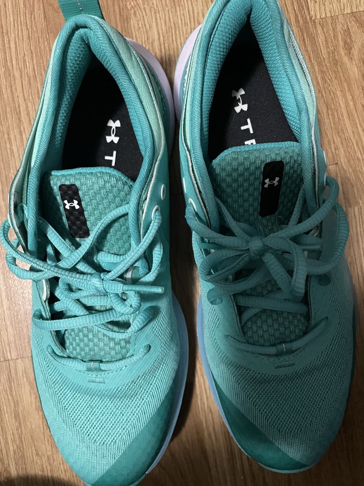 Under armour HOVR