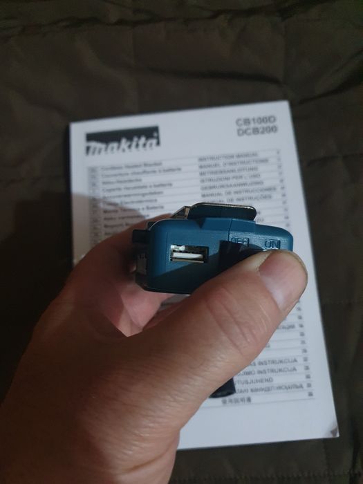 Vind pătură cu încălzire Makita 12V