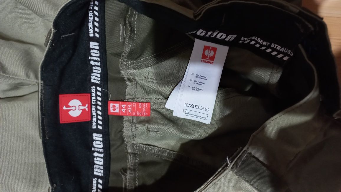 Pantaloni scurți de lucru
